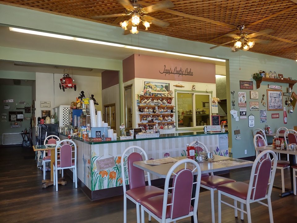 Front view of a casual country-style restaurant.