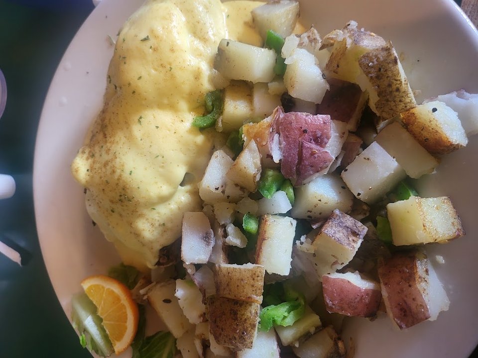 Eggs Benedict